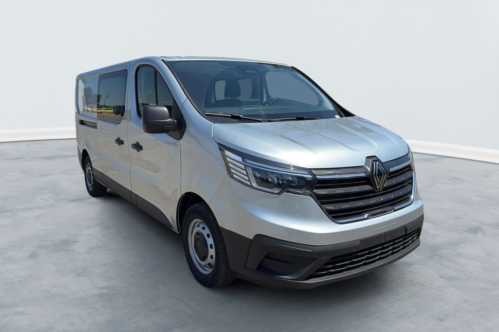 photo RENAULT Trafic cabine approfondie