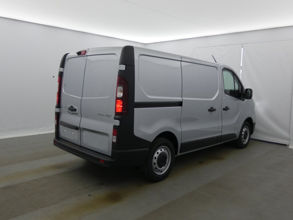 Photo véhicule 1 RENAULT Trafic fourgon L1H1 3T BLUE DCI 130 GSR2 ADVANCE