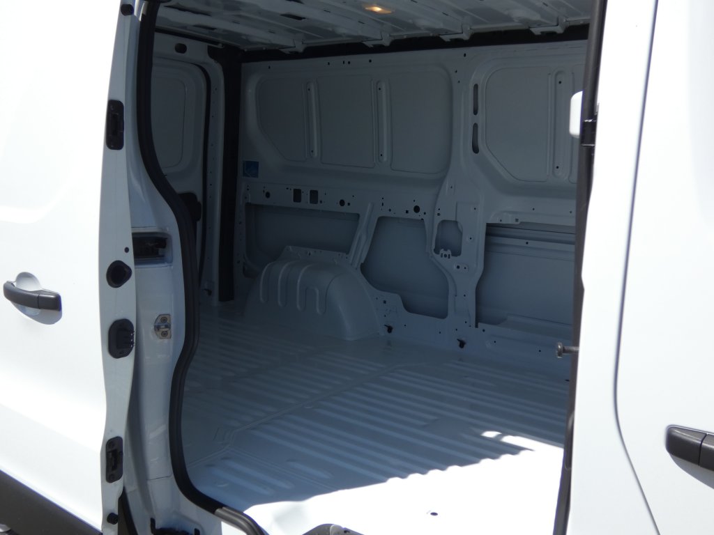 Photo véhicule 1 RENAULT Trafic fourgon L2H1 3T BLUE DCI 130 GSR2 ADVANCE