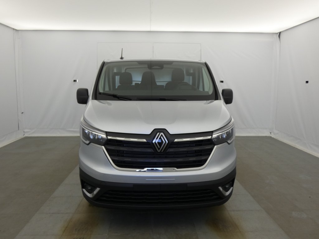 Photo véhicule 1 RENAULT Trafic fourgon L1H1 3T BLUE DCI 130 GSR2 ADVANCE