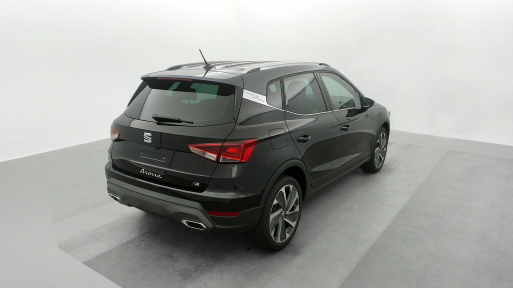 Photo véhicule 1 SEAT Arona 1.5 TSI 150 ch Start Stop DSG7 FR