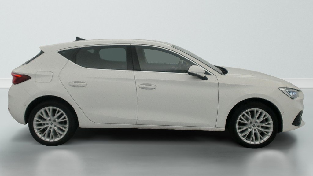 Photo véhicule 1 SEAT Leon E-HYBRID 204 CH DSG6 XCELLENCE