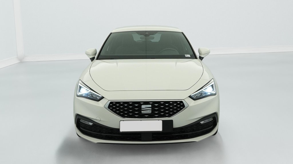 Photo véhicule 1 SEAT Leon E-HYBRID 204 CH DSG6 XCELLENCE