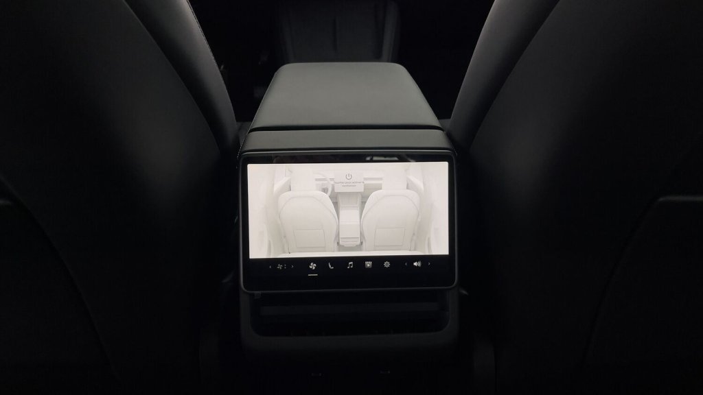 Photo véhicule 1 TESLA Model 3 Model 3 II Standard Propulsion (513km)