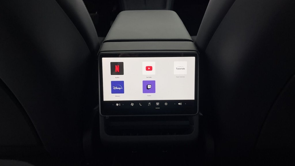 Photo véhicule 1 TESLA Model 3 Model 3 II Standard Propulsion (513km)