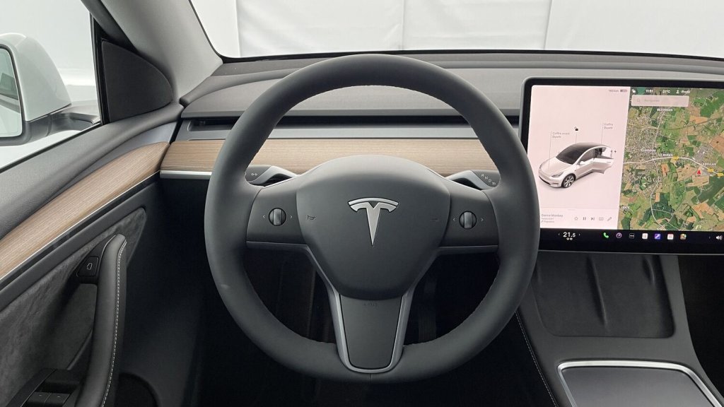 Photo véhicule 1 TESLA Model y Model y Propulsion (455km)