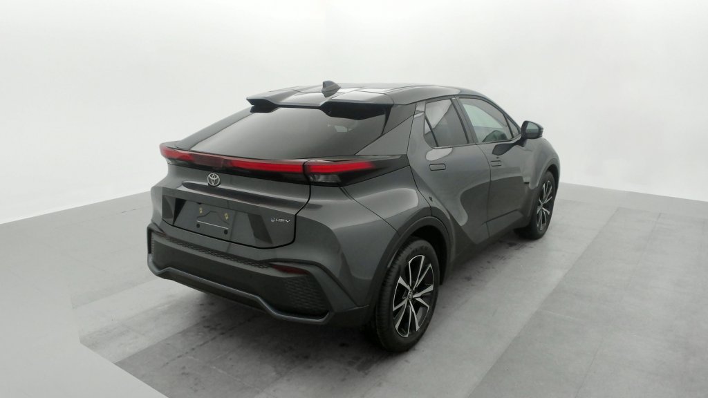 Photo véhicule 1 TOYOTA C-hr Hybride 140 Design