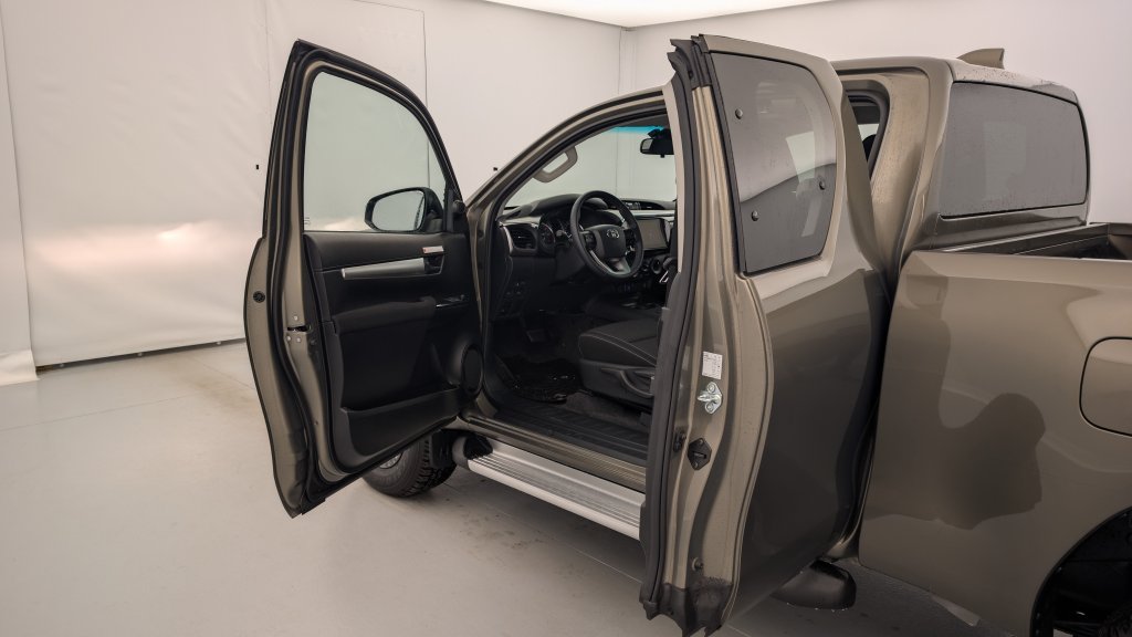 Photo véhicule 1 TOYOTA Hilux x-tra cabine HILUX X-TRA CAB 4WD 2.8L 204 D-4D BVA LEGENDE