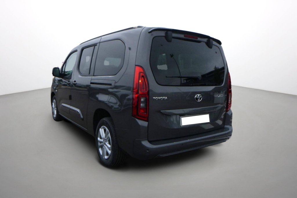 Photo véhicule 1 TOYOTA Proace city verso rc23 Proace City Verso Long 1.2L 110 VVT-i BVM6 Executive