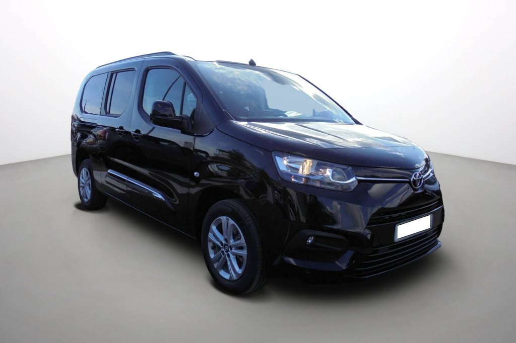 Photo véhicule 1 TOYOTA Proace city verso rc23 Proace City Verso Long 1.5L 130 D-4D BVA8 Executive