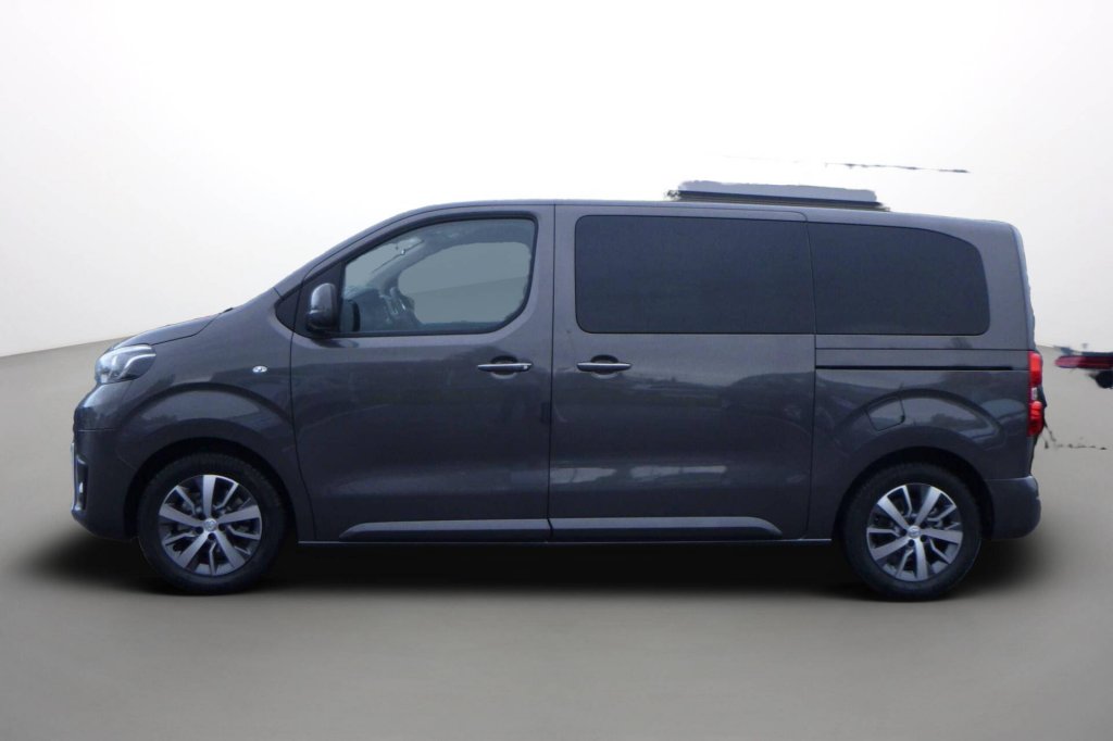 Photo véhicule 1 TOYOTA Proace verso Proace Verso Medium 2.0L 180 D-4D BVA8 Lounge