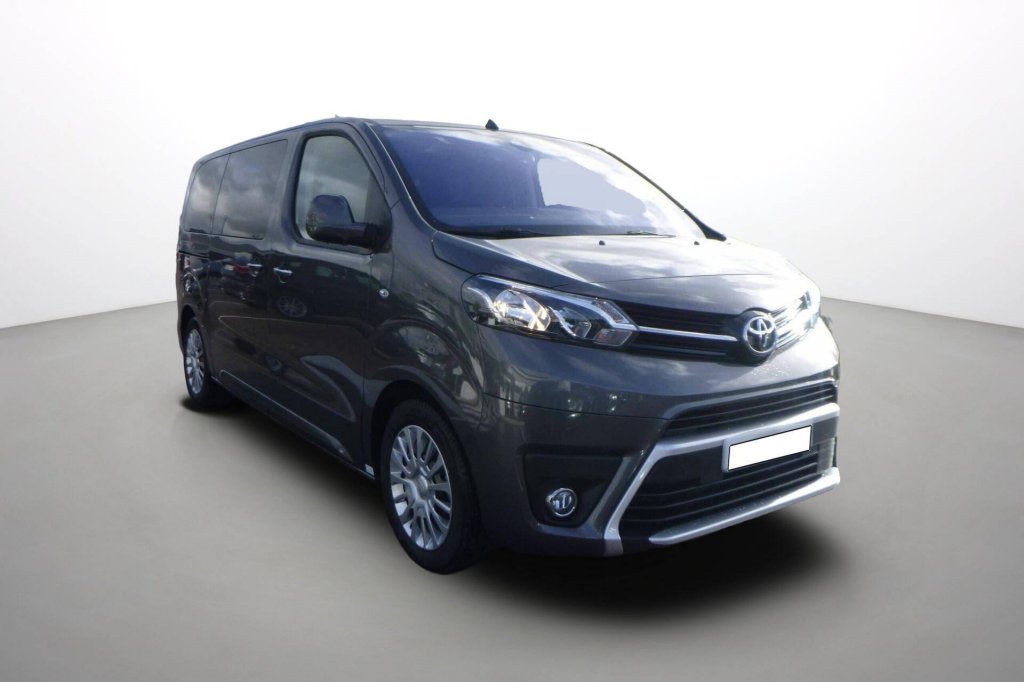 Photo véhicule 1 TOYOTA Proace verso Proace Verso Medium 2.0L 180 D-4D BVA8 Executive Techno