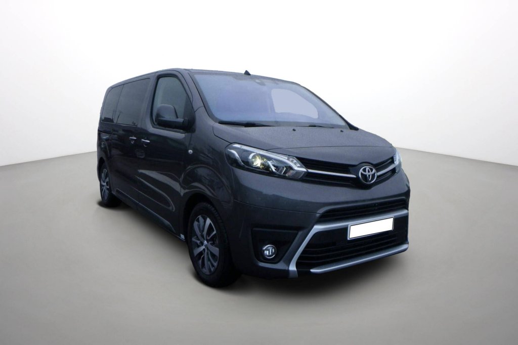 Photo véhicule 1 TOYOTA Proace verso Proace Verso Medium 2.0L 180 D-4D BVA8 Lounge