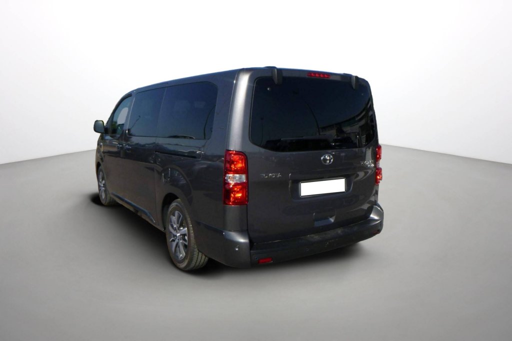 Photo véhicule 1 TOYOTA Proace verso Proace Verso Long 2.0L 180 D-4D BVA8 Lounge