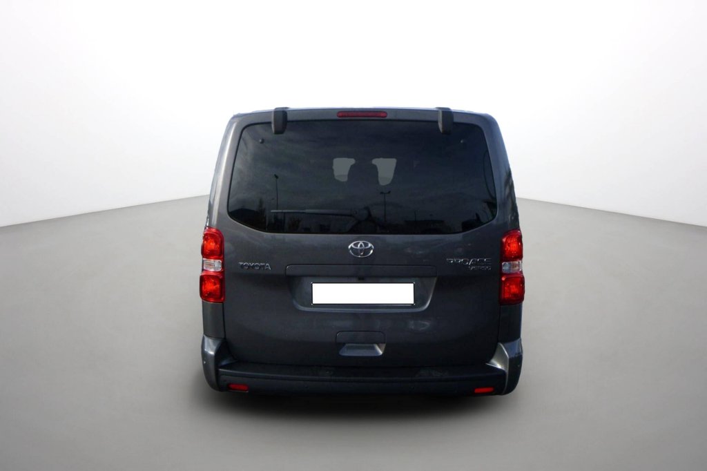 Photo véhicule 1 TOYOTA Proace verso Proace Verso Long 2.0L 180 D-4D BVA8 Lounge