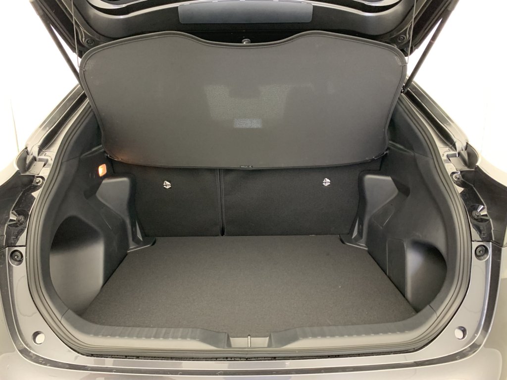 Photo véhicule 1 TOYOTA Yaris cross hybride 130h 2WD Design