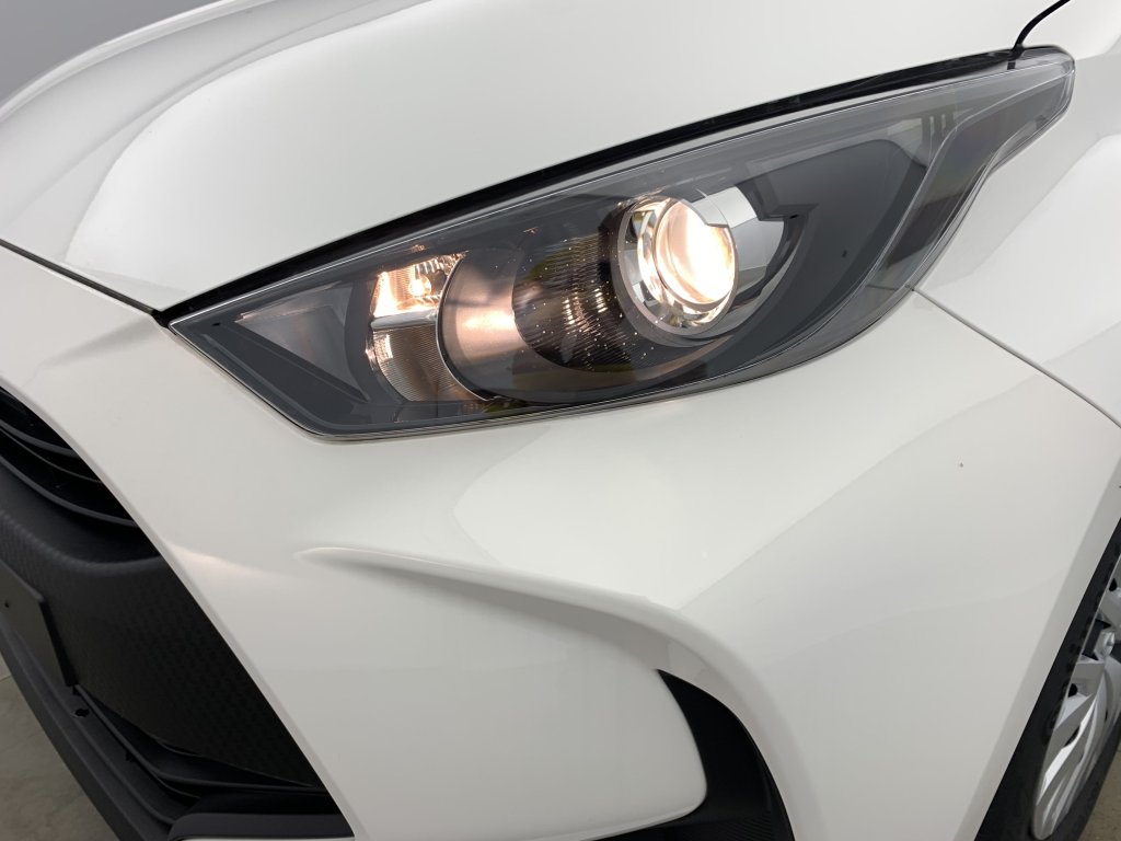 Photo véhicule 1 TOYOTA Yaris hybride 116h Dynamic