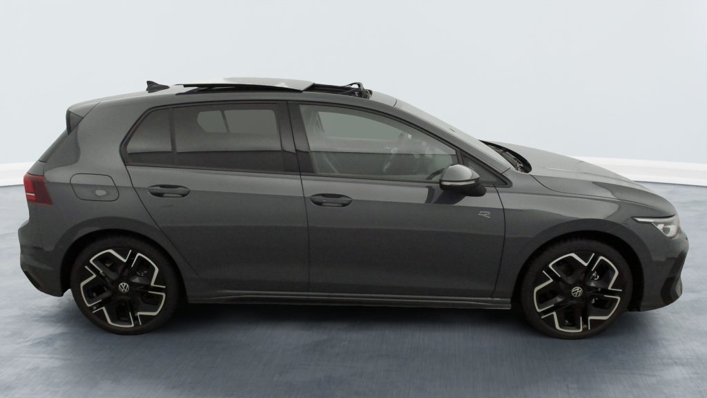 Photo véhicule 1 VOLKSWAGEN Golf 8 nouvelle 2.0 TDI 150 DSG7 R-LINE