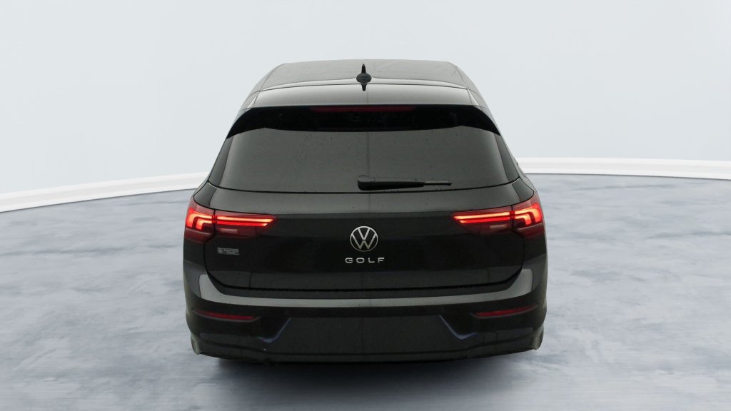 Photo véhicule 1 VOLKSWAGEN Golf 8 nouvelle 2.0 TDI 150 DSG7 R-LINE