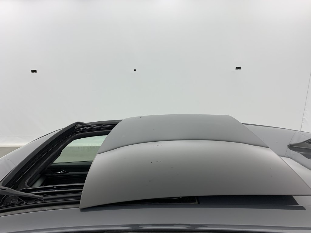 Photo véhicule 1 VOLKSWAGEN Golf 8 nouvelle 2.0 TDI 150 DSG7 R-LINE