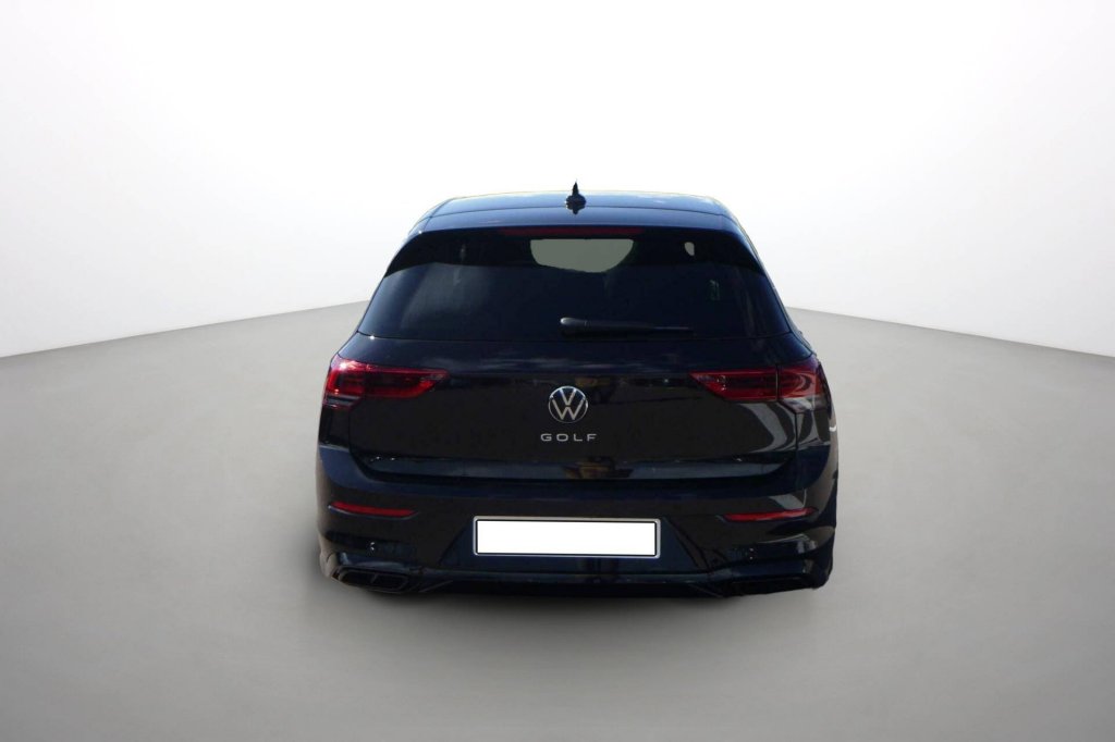 Photo véhicule 1 VOLKSWAGEN Golf Golf 2.0 TDI SCR 150 DSG7 R-Line