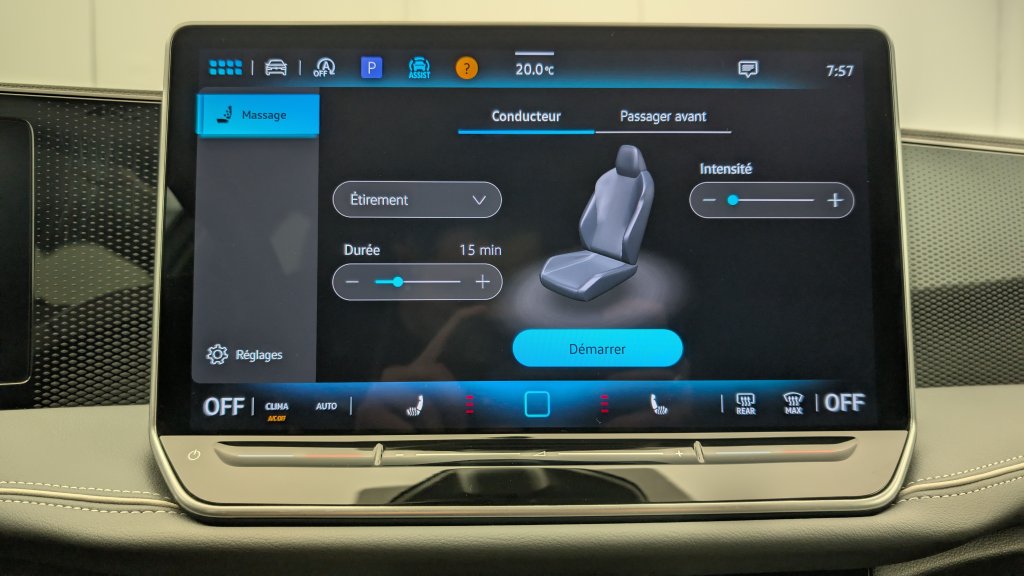 Photo véhicule 1 VOLKSWAGEN Passat sw nouvelle 1.5 ETSI OPF 150 DSG7 LIFE PLUS