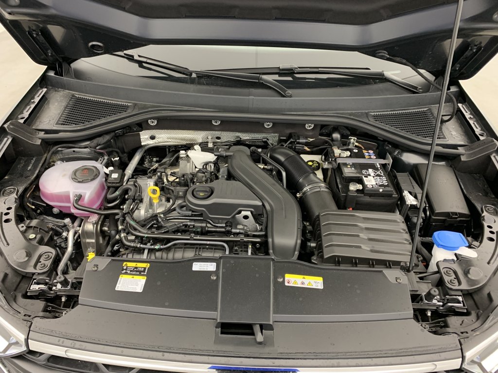 Photo véhicule 1 VOLKSWAGEN T-roc 1.5 TSI EVO2 150 Start Stop DSG7 Life