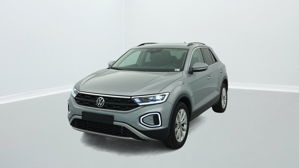 Photo véhicule 1 VOLKSWAGEN T-roc 1.5 TSI EVO2 150 Start Stop BVM6 Life