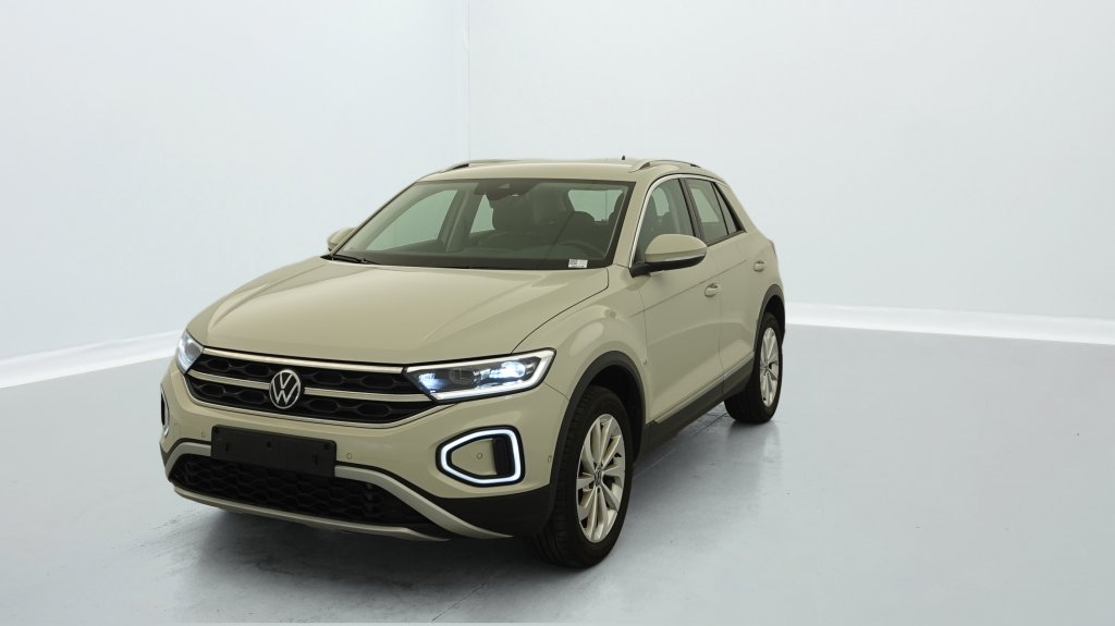 Photo véhicule 1 VOLKSWAGEN T-roc 1.5 TSI EVO 150 Start Stop DSG7 Style