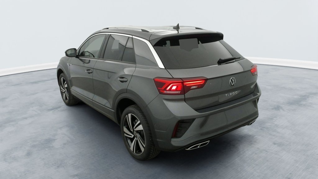Photo véhicule 1 VOLKSWAGEN T-roc 1.5 TSI EVO2 150 Start Stop DSG7 R-Line Edition