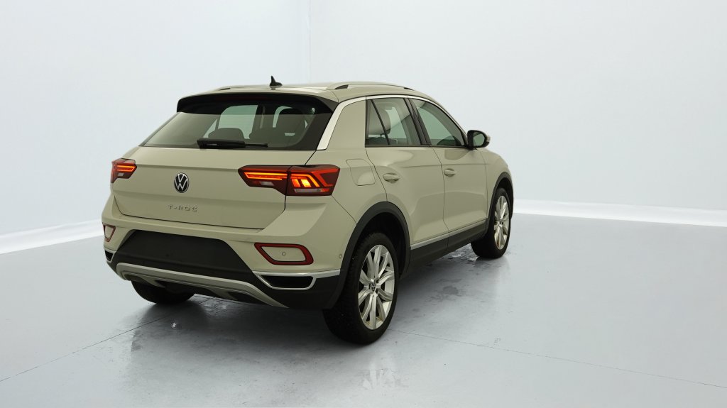 Photo véhicule 1 VOLKSWAGEN T-roc 1.5 TSI EVO 150 Start Stop DSG7 Style