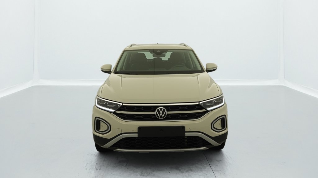 Photo véhicule 1 VOLKSWAGEN T-roc 1.5 TSI EVO 150 Start Stop DSG7 Style