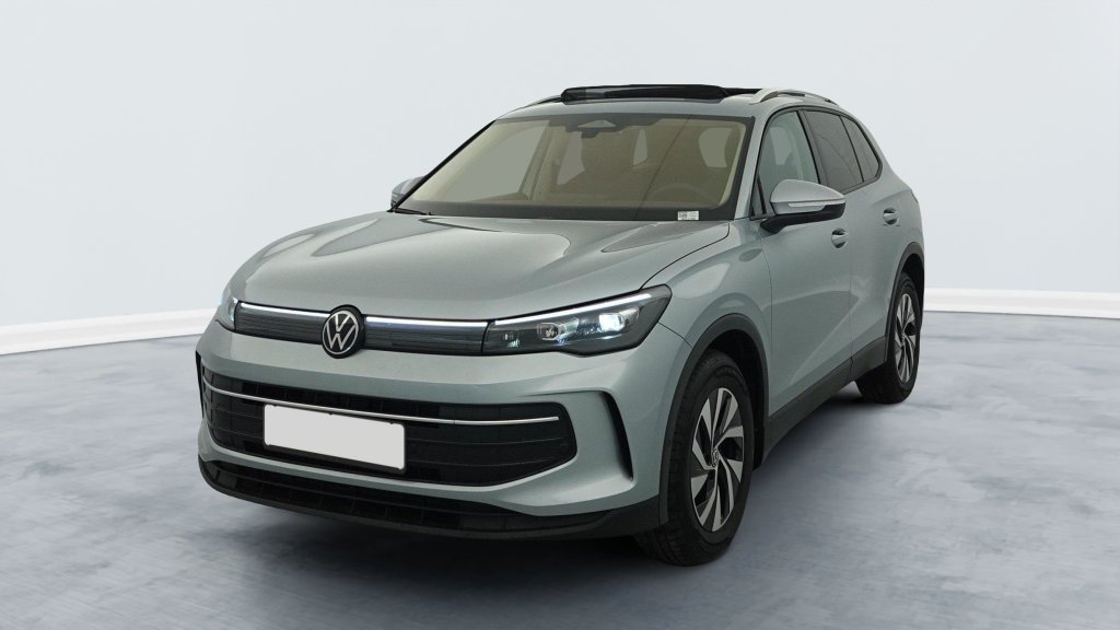 Photo véhicule 1 VOLKSWAGEN Tiguan nouveau 1.5 eTSI 150CV DSG7 LIFE PLUS