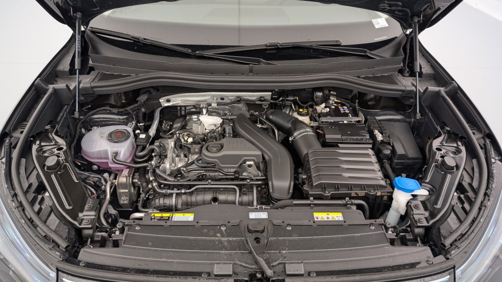 Photo véhicule 1 VOLKSWAGEN Tiguan nouveau 1.5 eTSI 150CV DSG7 LIFE PLUS