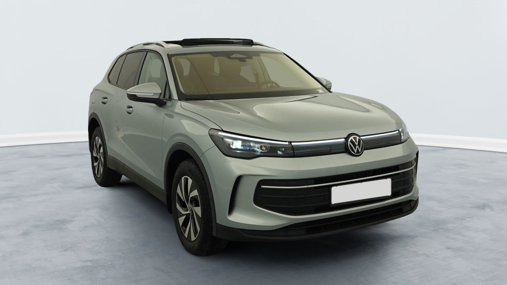 Photo véhicule 1 VOLKSWAGEN Tiguan nouveau 1.5 eTSI 150CV DSG7 LIFE PLUS