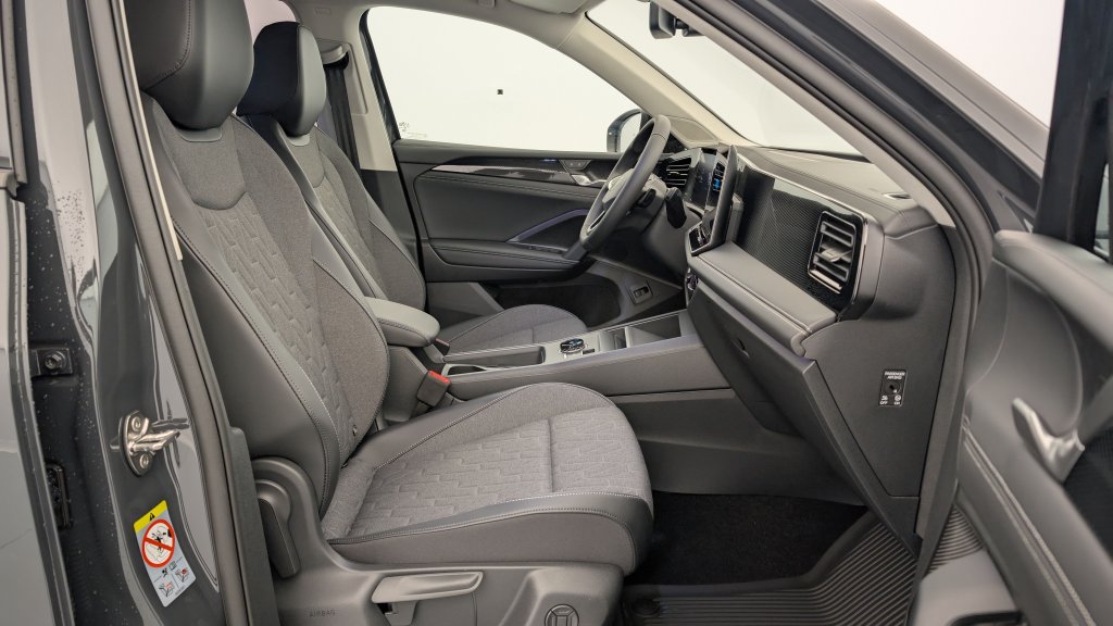 Photo véhicule 1 VOLKSWAGEN Tiguan nouveau 1.5 eTSI 150CV DSG7 LIFE PLUS