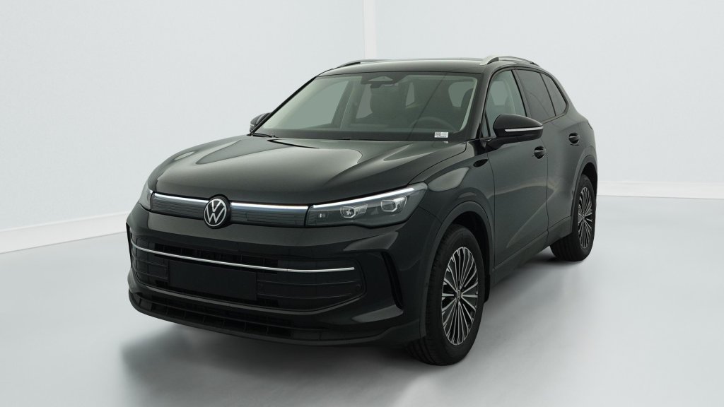 Photo véhicule 1 VOLKSWAGEN Tiguan nouveau 1.5 eTSI 150CV DSG7 LIFE PLUS